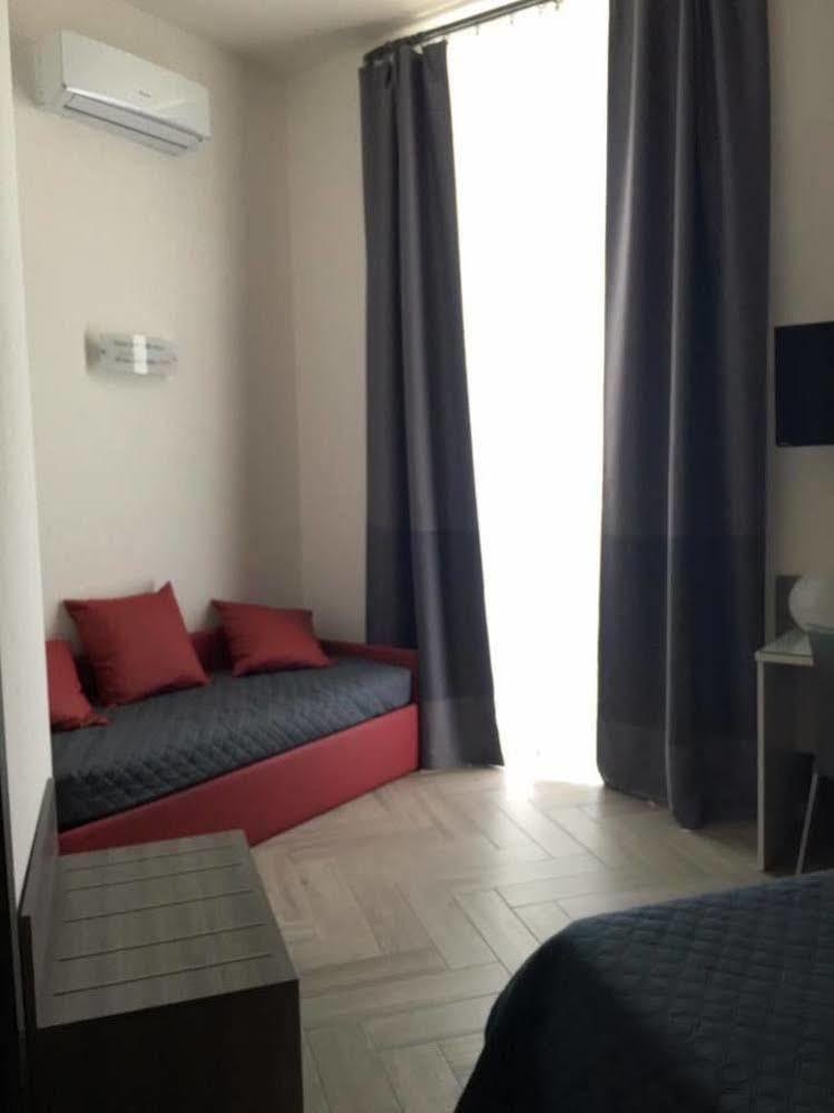 La Dimora Di Garibaldi Bed & Breakfast Napoli Ngoại thất bức ảnh